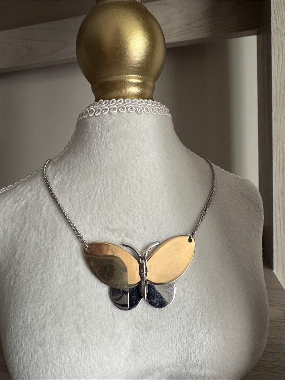 Vintage 1977 AvonTwo-Tone Butterfly Pendant Necklace